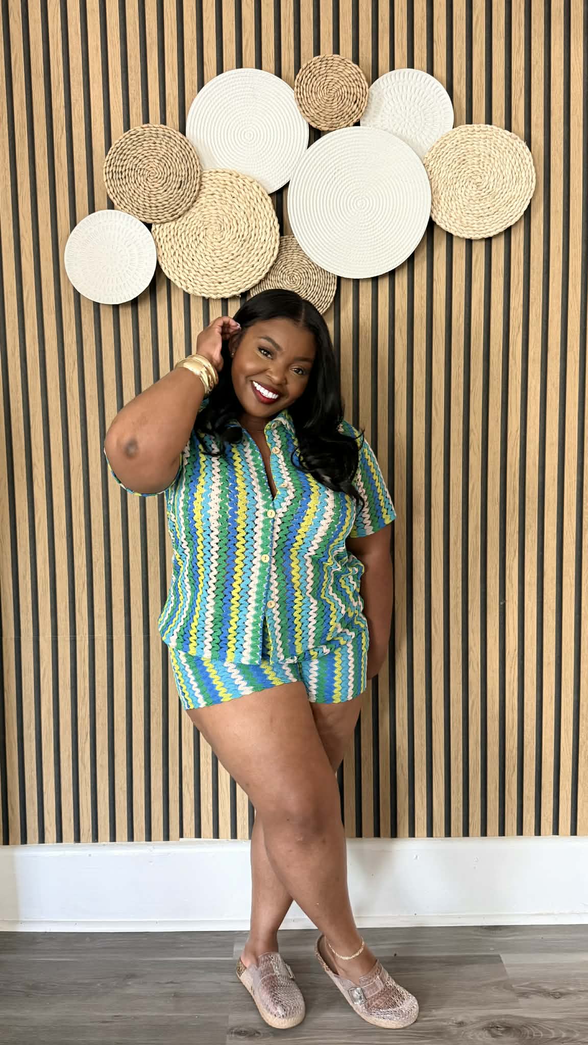 MULTI CROCHET SHORT SET